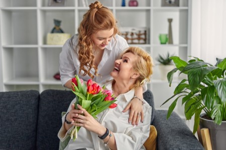 Tendinte pentru cadouri si cosuri cadou femei in 2025