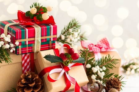 Cosurile cadou de Craciun se potrivesc pentru oricine! Iata de ce!