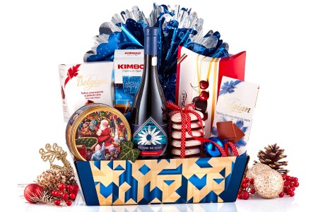 Cadou corporate pentru Crăciun – Cum alegi un coș cadou potrivit pentru partenerii tăi de business?